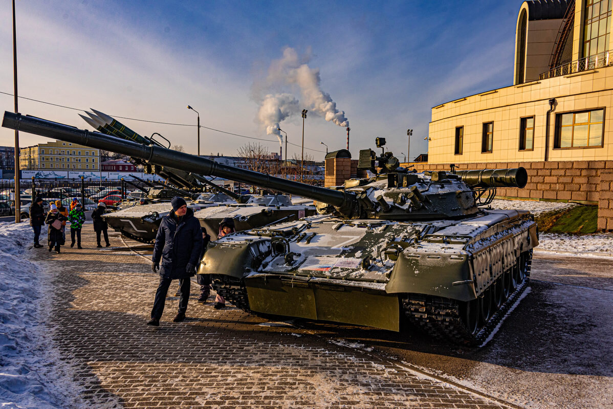 танк Т-80 - Дмитрий Лупандин