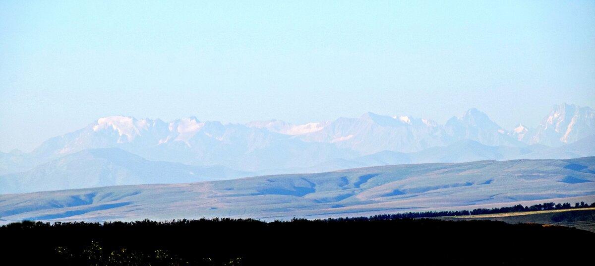 Главный кавказский хребет. Вид с горы Машук. - Павленко Михаил 