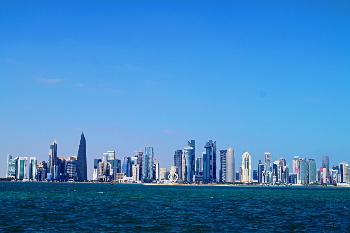 Доха. Вид на набережную Корниш - Gal` ka