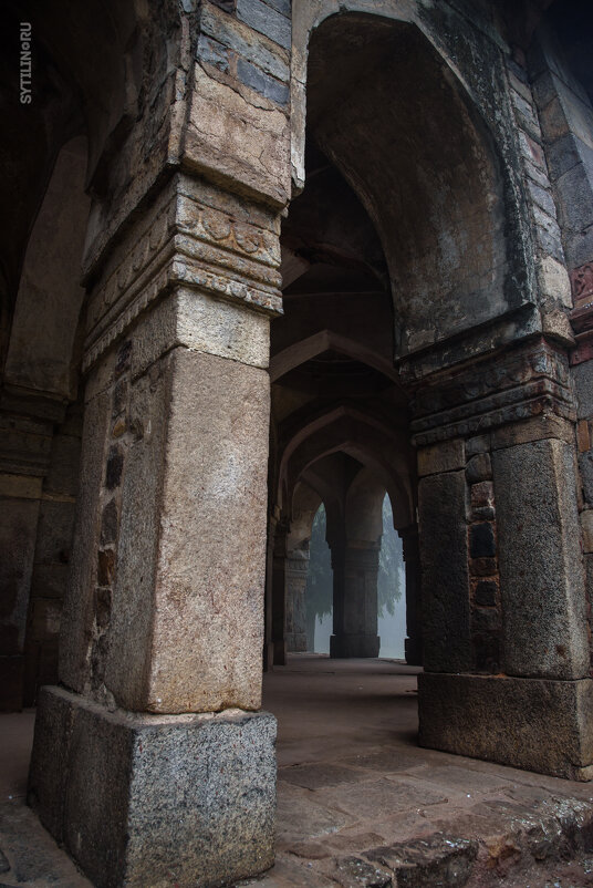 Гробница Мухаммада Шаха (15 век) в садах Лоди. Дели. Индия - Павел Сытилин