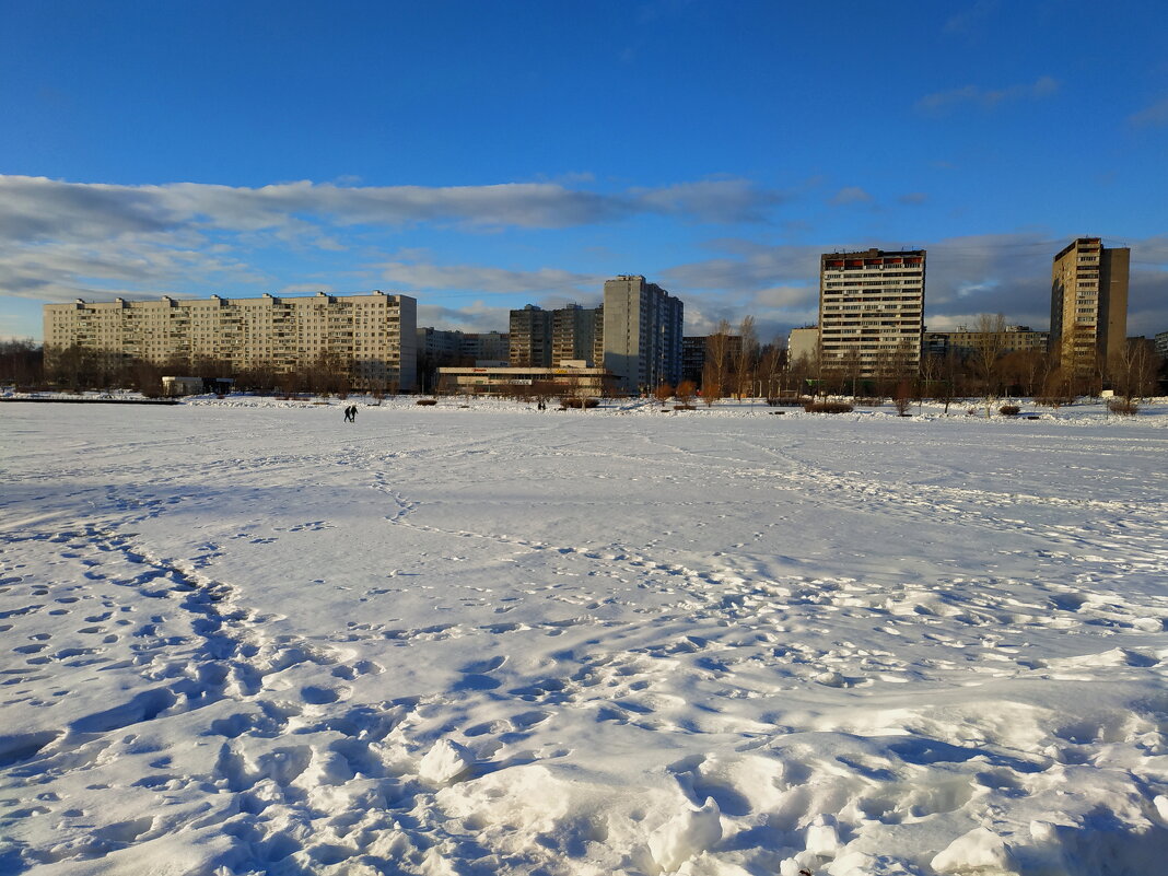 Март в городе - Андрей Лукьянов