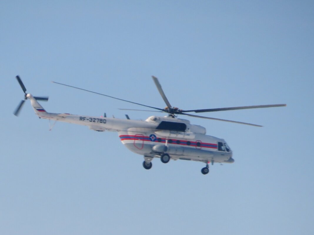 Вертолёт Ми - 8 службы МЧС - Андрей Снегерёв
