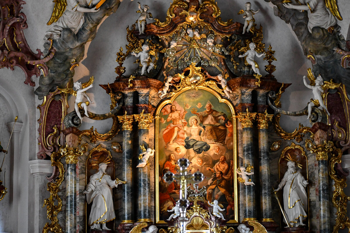 В католическом соборе, Германия - Inna 
