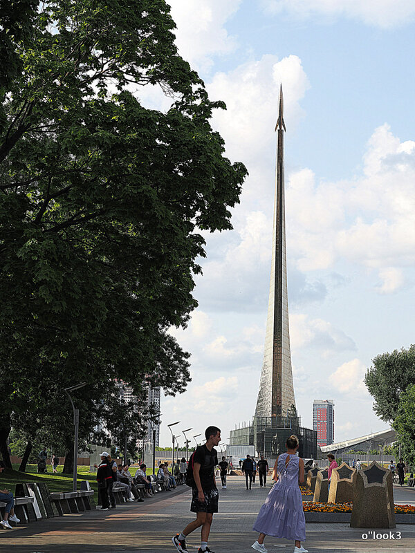 монумент - Олег Лукьянов