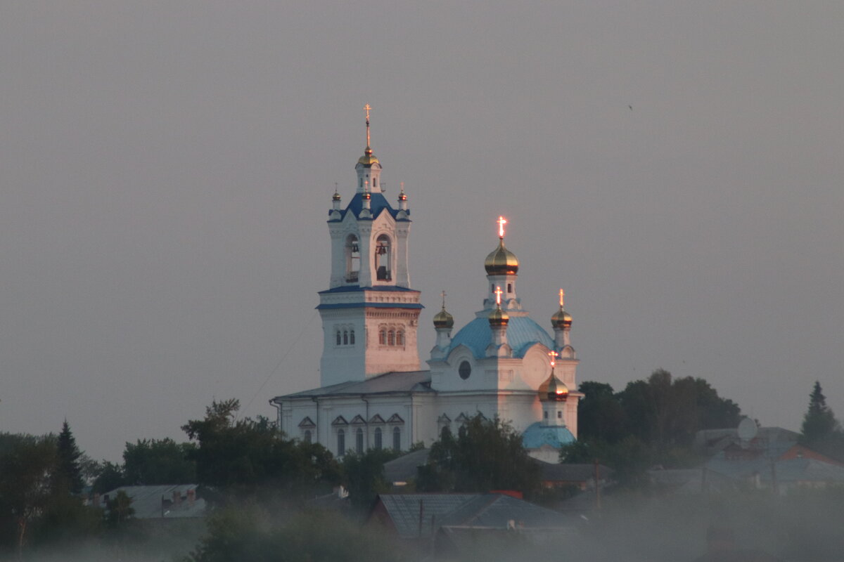 Собор в честь Покрова Пресвятой Богородицы - Любовь 