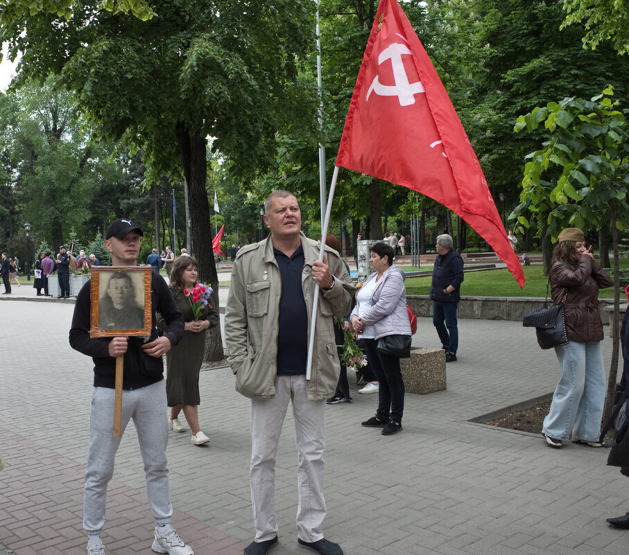 Красный флаг - Андрей ТOMА©