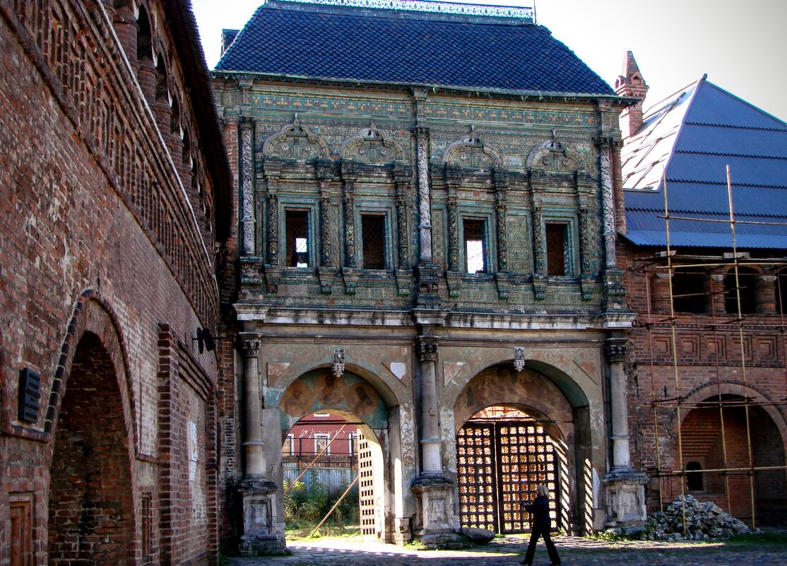 Святые ворота 17 век - Анатолий Колосов