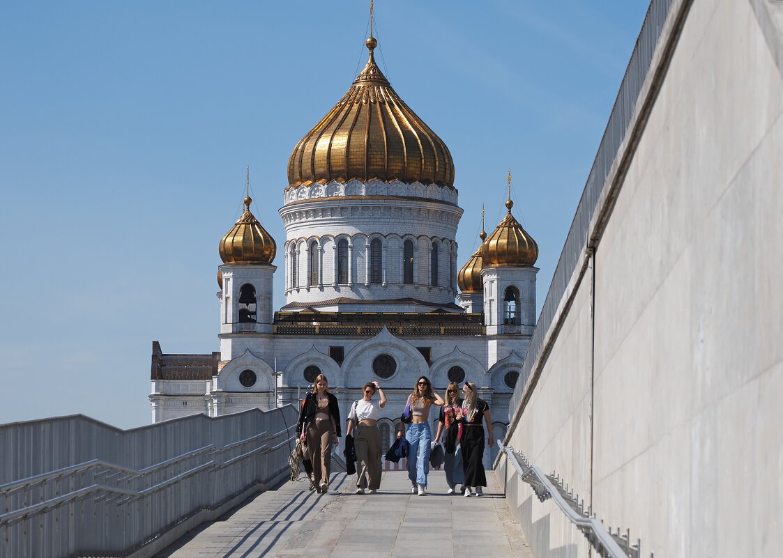 На Патриаршем мосту - Евгений Седов