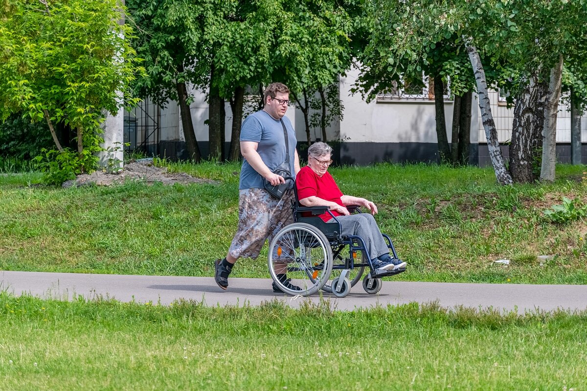 Заботливый сын - Валерий Иванович