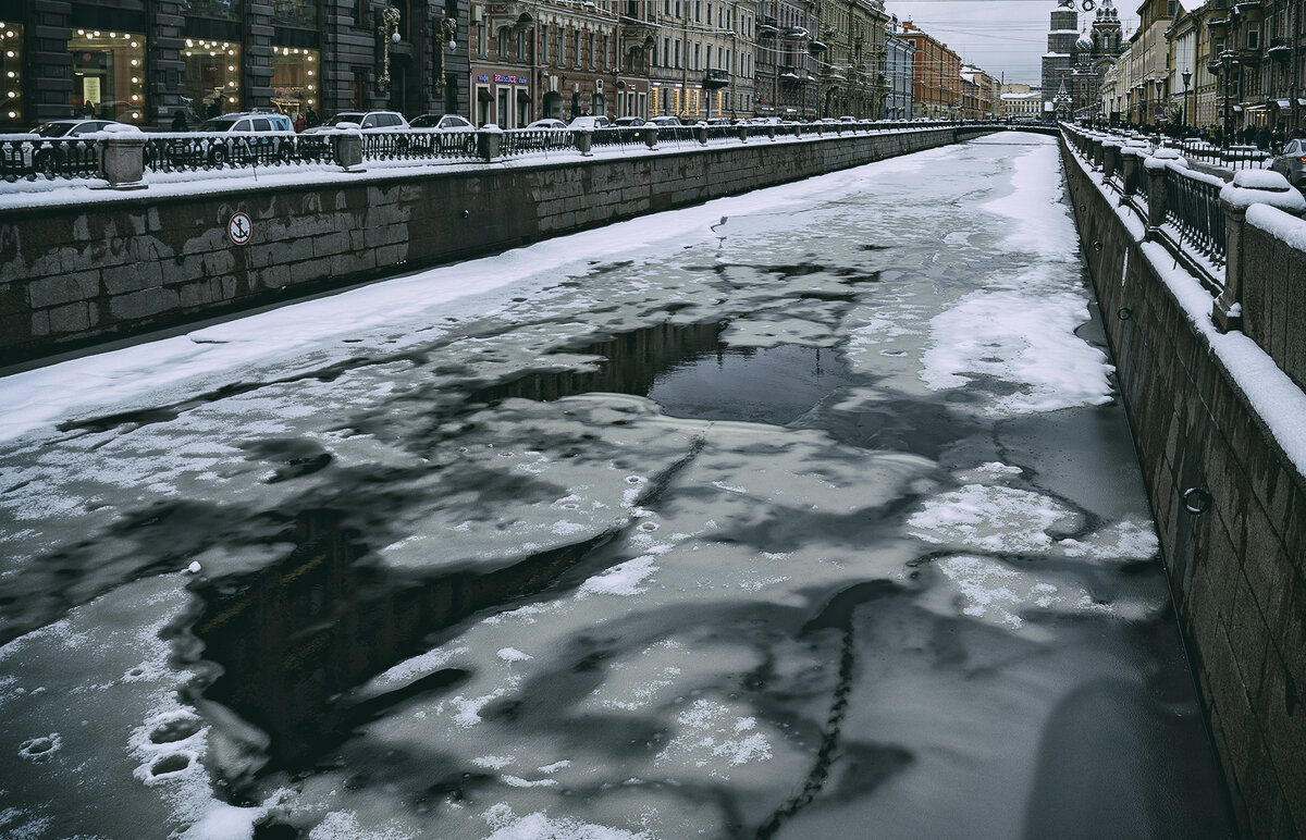 *** - Александр Русинов