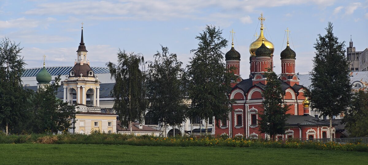 Церкви Варварки - <<< Наташа >>>