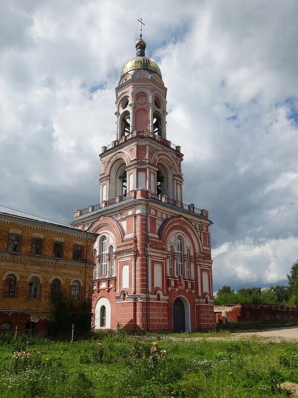 Колокольня Казанского монастыря - Лидия Бусурина