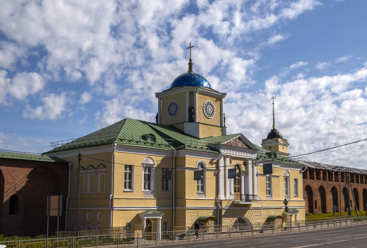 Архитектура Смоленска.Храм Смоленской Иконы Божией Матери Одигитрия - Сергей Цветков