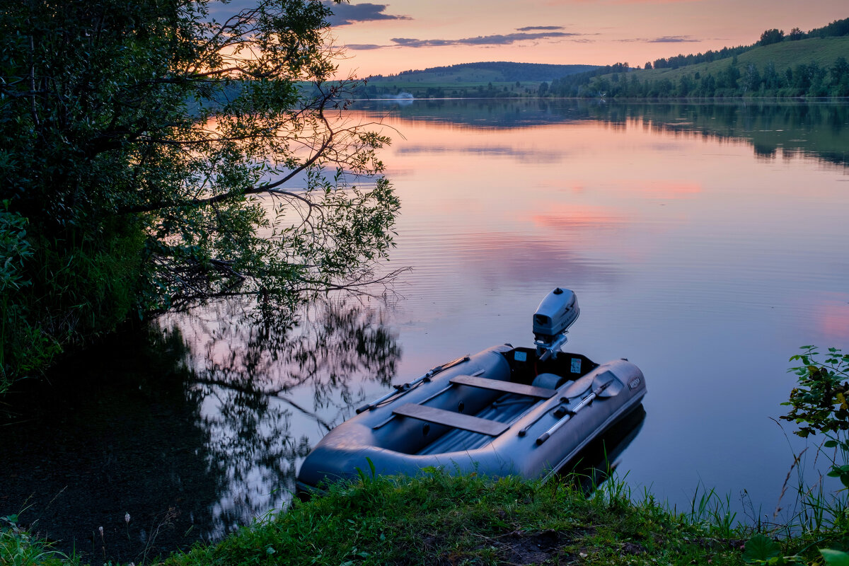 *** - Алексей Мезенцев