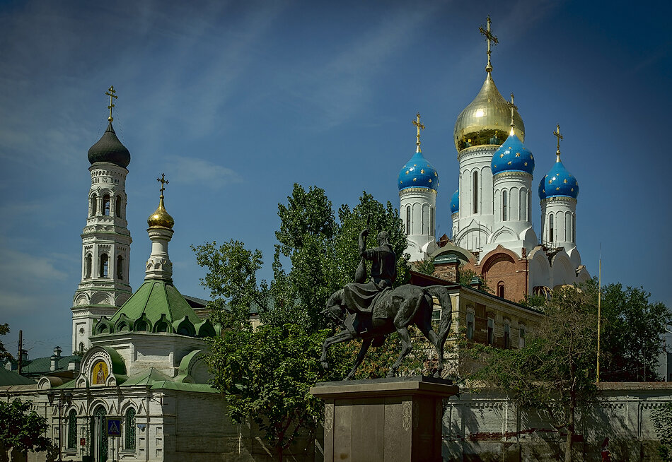 Архиерейское подворье - Петр Фролов