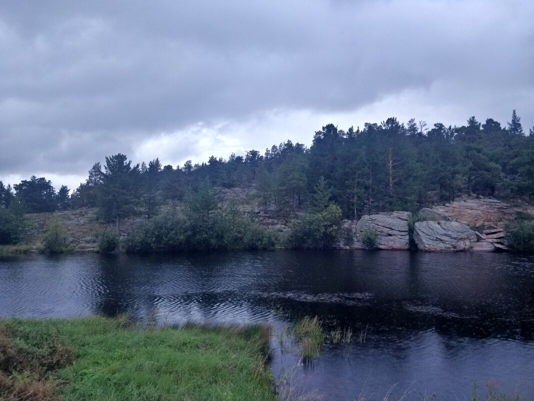 У озера лесного - Андрей Хлопонин