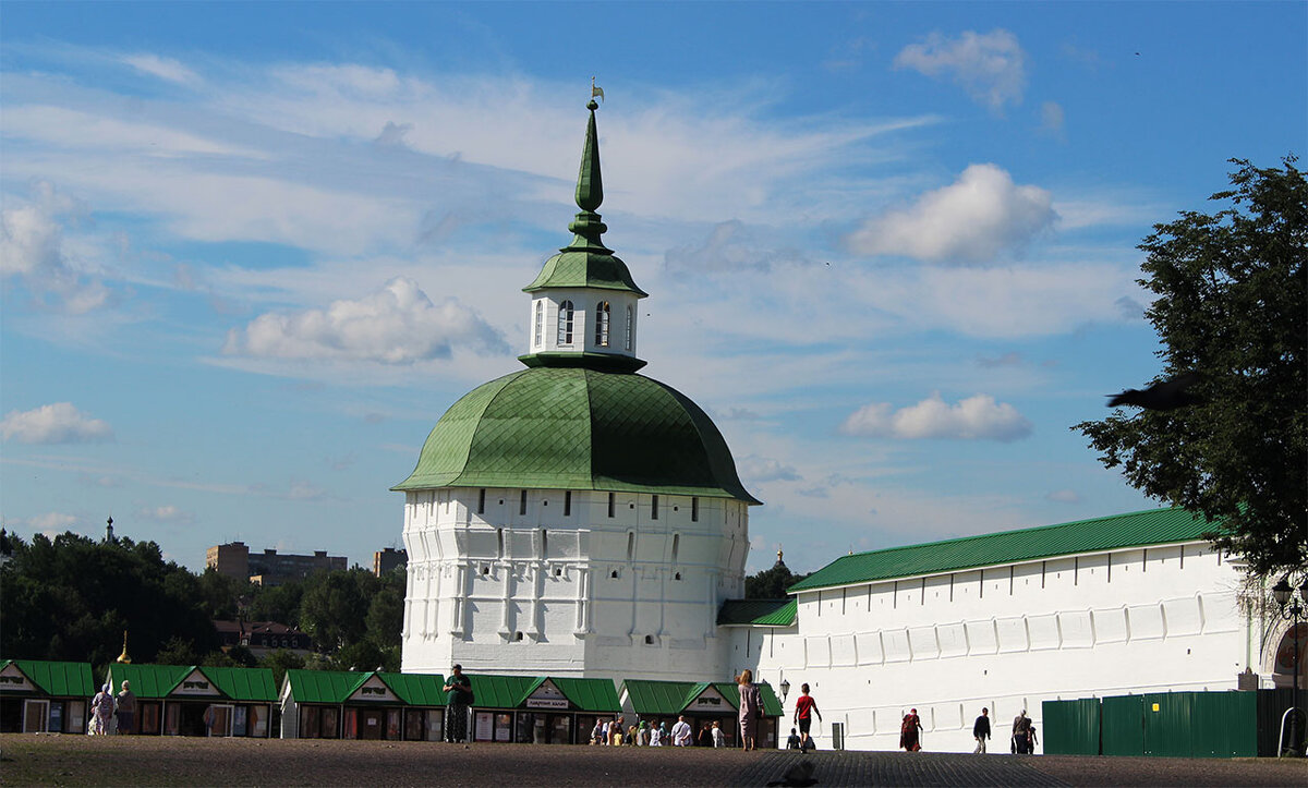 Пятницкая башня  в Сергиевом Посаде - Любовь ***