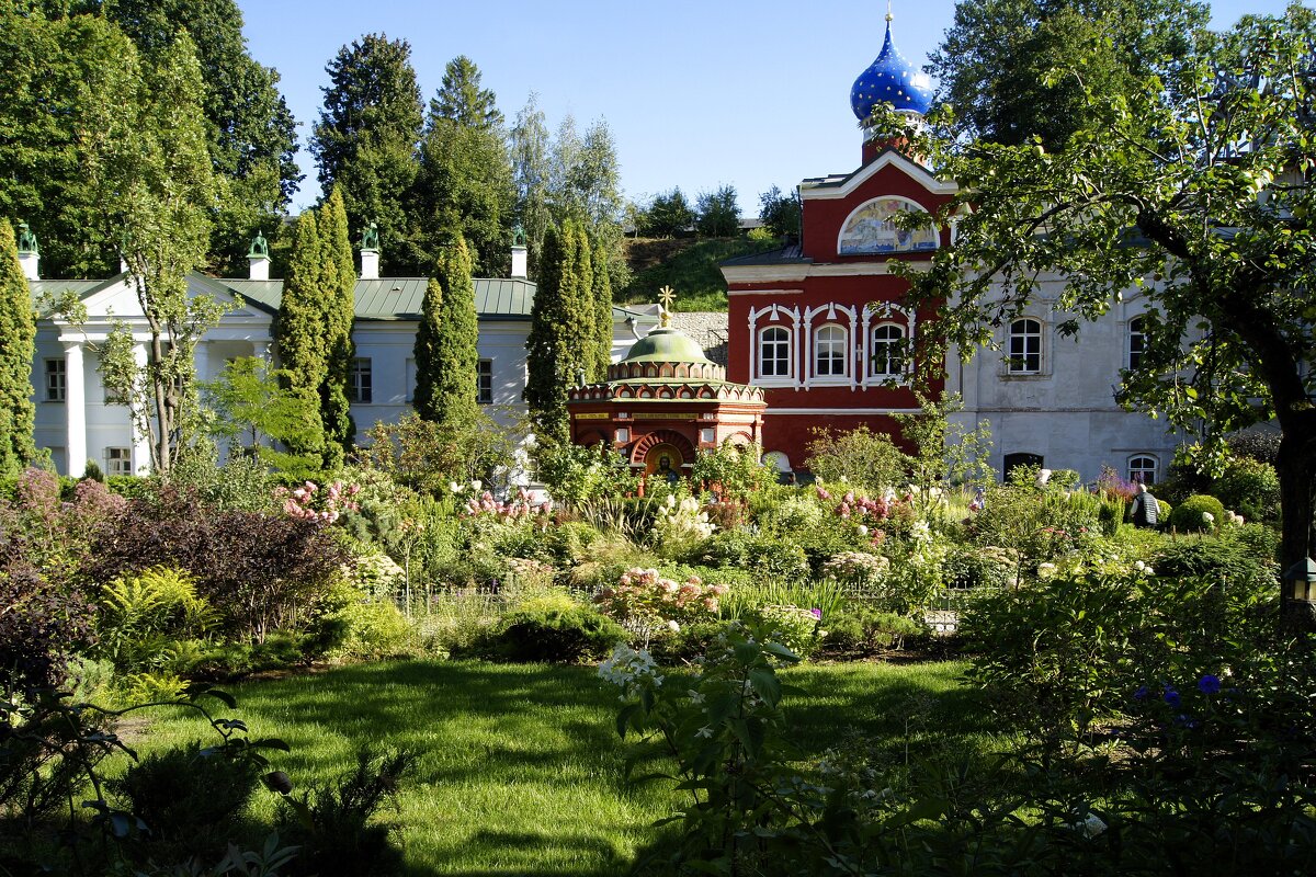 Псково-Печерский монастырь. - Лариса С.