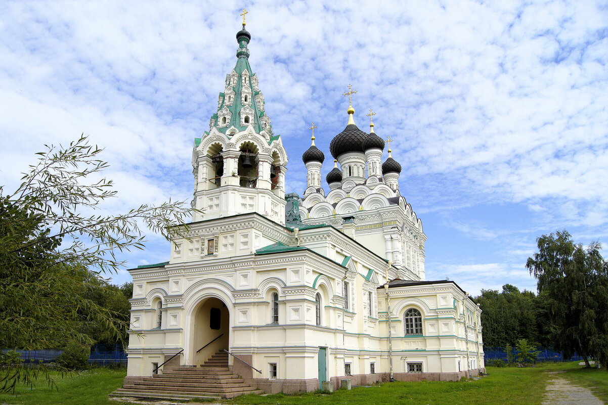 Церковь во имя Святой Троицы.(Ивангород) - Лариса С.