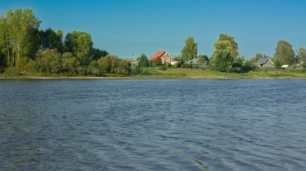 The village of Pakhotino from the side of the Sukhona River on a September day | 10 - Sergey Sonvar