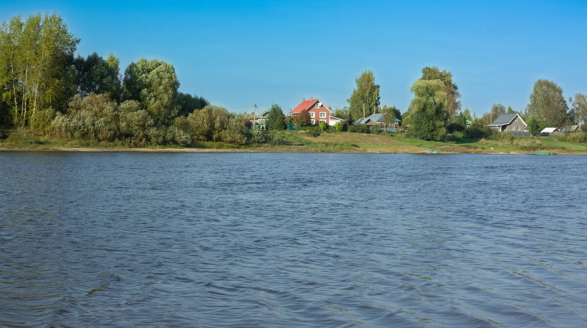 The village of Pakhotino from the side of the Sukhona River on a September day | 13 - Sergey Sonvar