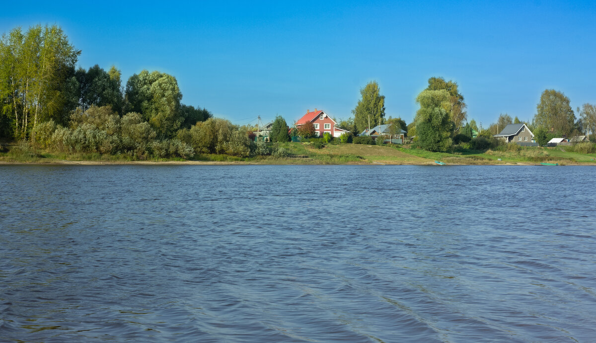 The village of Pakhotino from the side of the Sukhona River on a September day | 15 - Sergey Sonvar