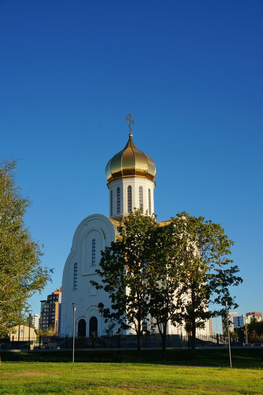 Храм преподобного Алексия человека Божия в Крылатском - Валерий Судачок