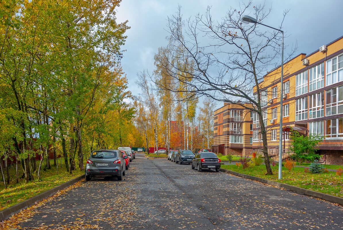 Осень в городе - Валерий Иванович