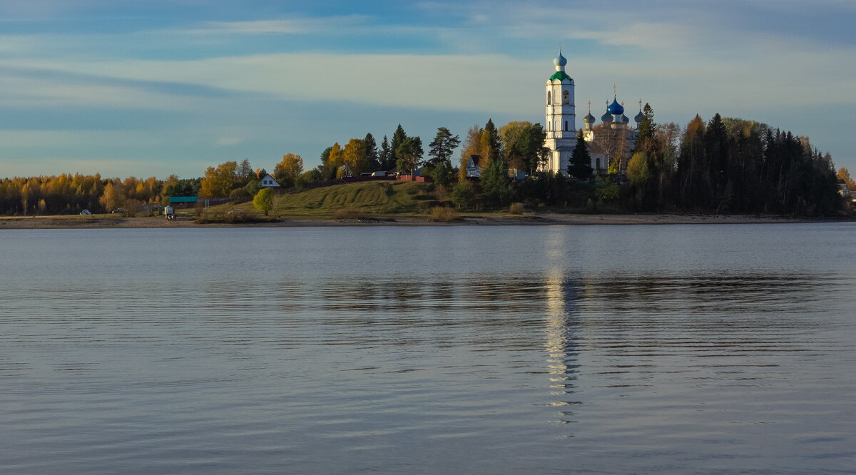 Church of Athanasius the Great on the bank of the Kubena River in October | 10 - Sergey Sonvar