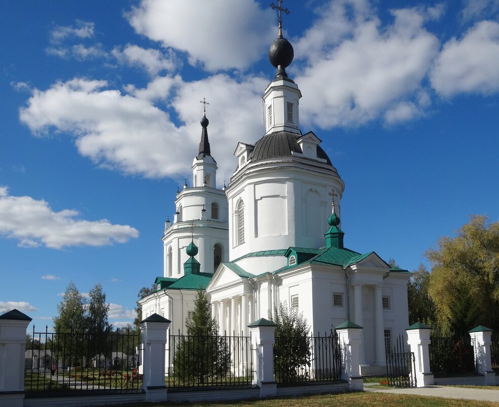 Храм Успения Пресвятой Богородицы в селе Большое Болдино - Лидия Бусурина