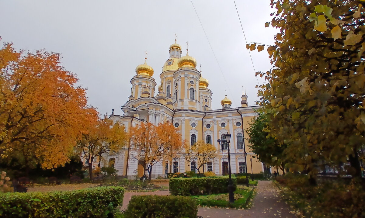 Петербург. Церковный садик Владимирской церкви - Таэлюр 