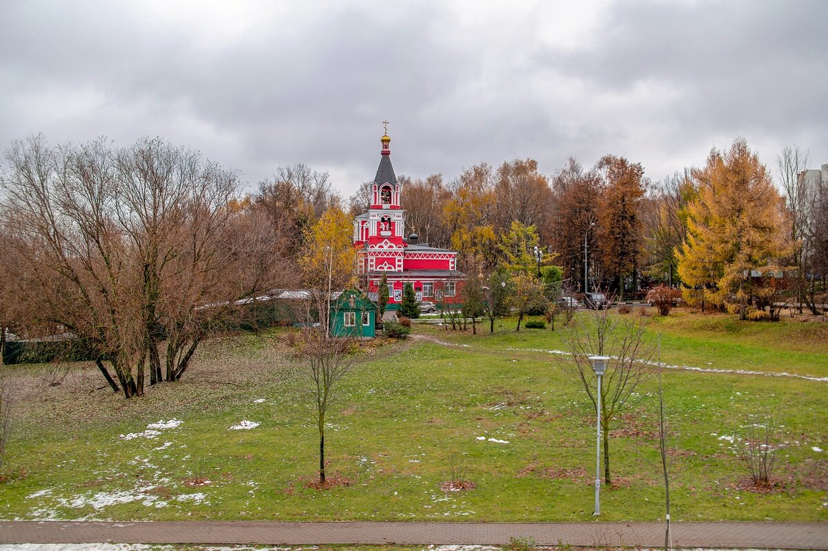 Храм великомученицы Параскевы Пятницы в Качалове (Москва) - Валерий Иванович