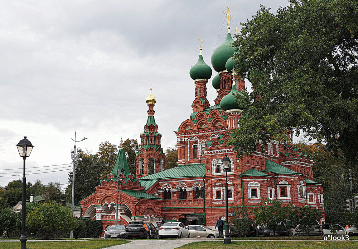 по кирпичику - Олег Лукьянов