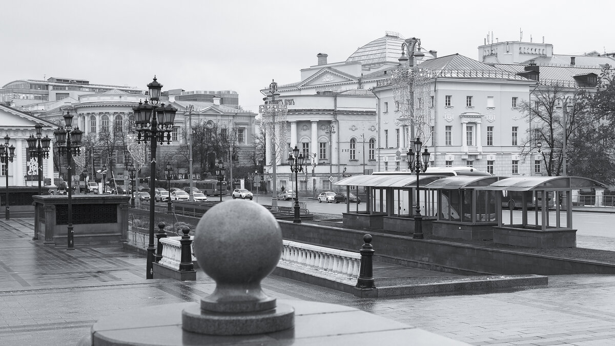 Уголок Москвы - юрий поляков