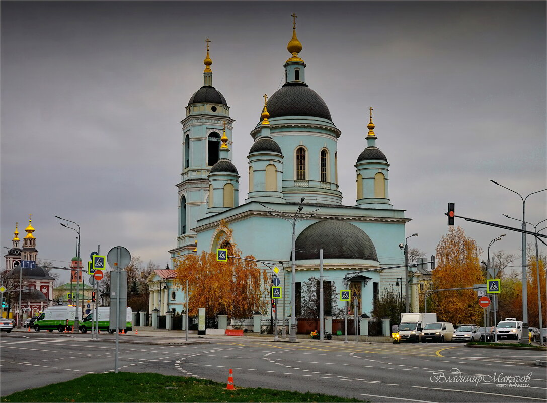 "Андроньевская площадь. Сергиевская площадь"© - Владимир Макаров