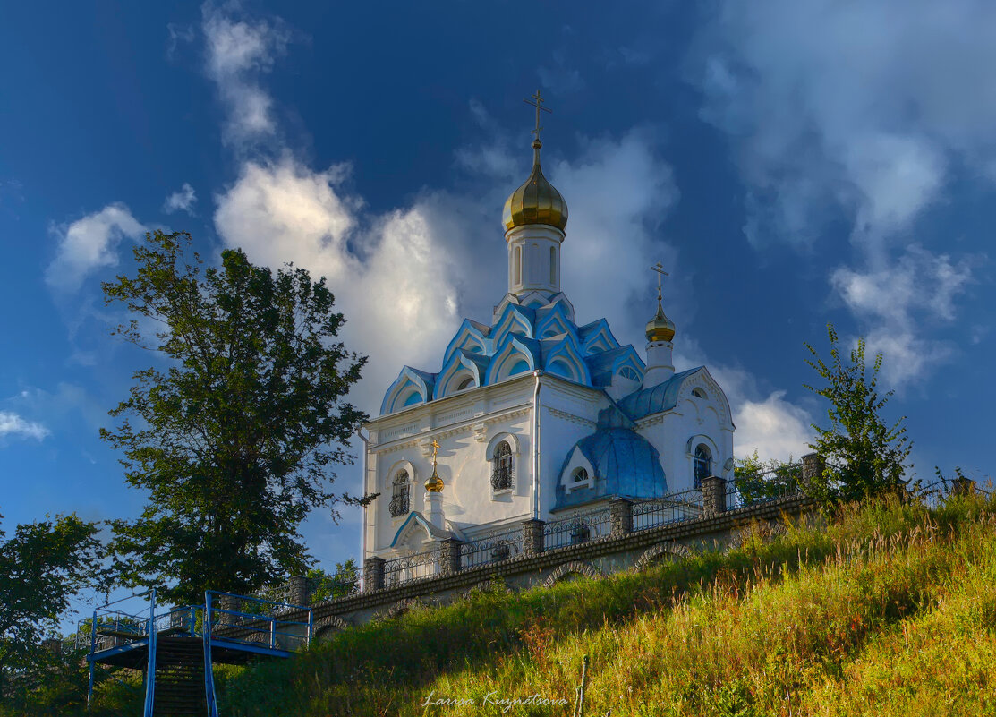 Церковь Табынской иконы Божией Матери Богородице-Табынского женского монастыря - Larisa Kuznetsova