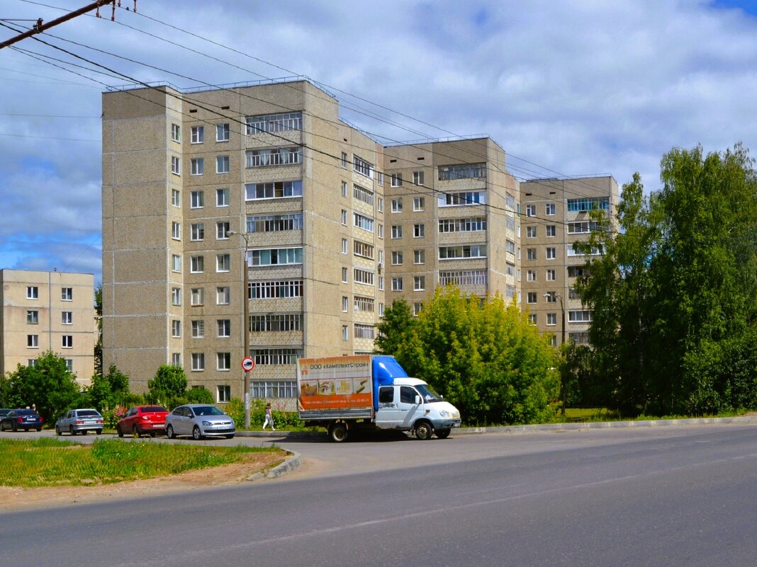 Новочебоксарск. Дом по ул. 10-й Пятилетки 50. - Пётр Чернега