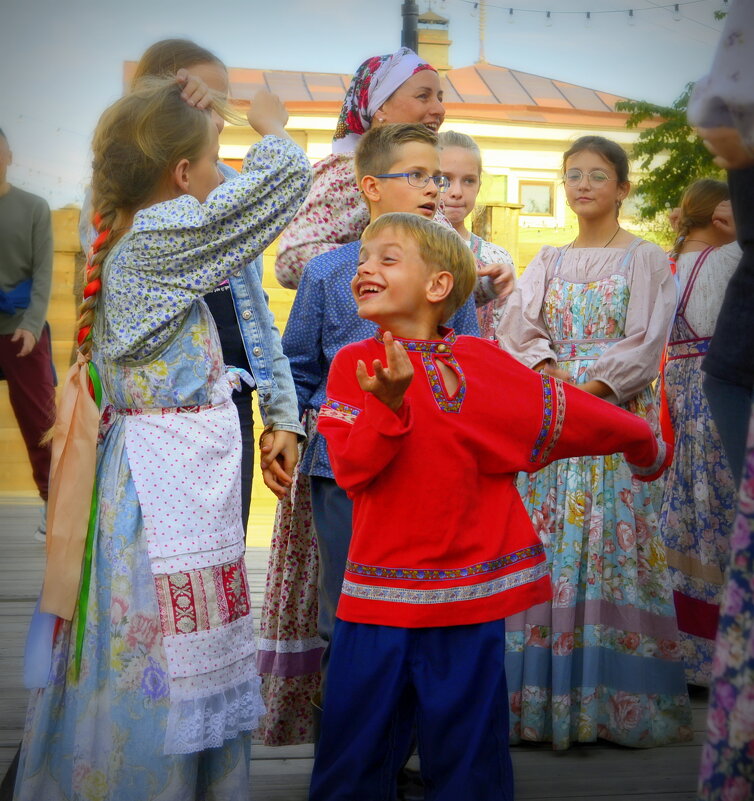 . - Алексей Неустроев