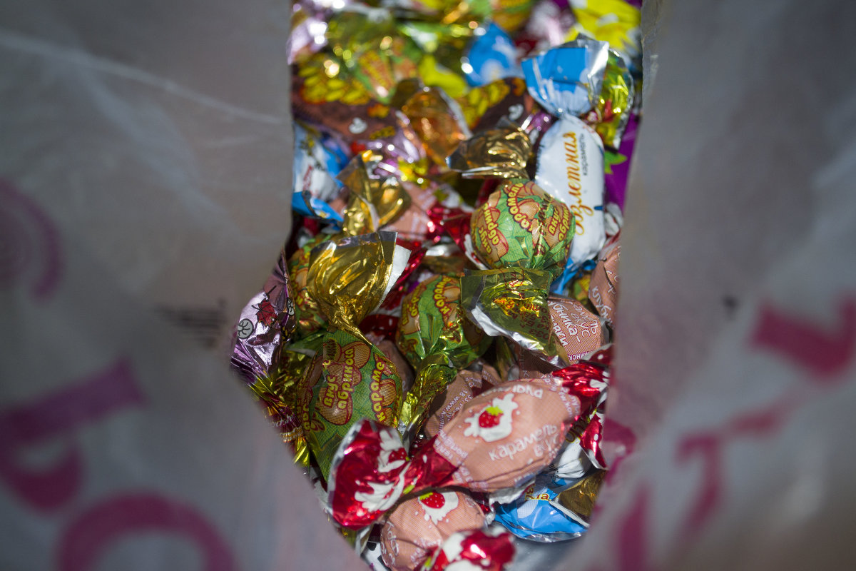 конфеты - Arina Salyamova