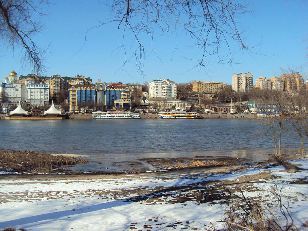 Вид с левого берега Дона на Набережную - Ольга 