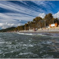 Пена в море,пена в небе... :: Сергей Бережко