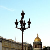 Утро на Дворцовой площади :: ПетровичЪ,Владимир Гультяев