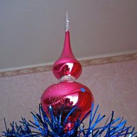 Верхушка новогодней ёлки :: Павел Зюзин
