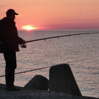 Рыбалка на море (16) :: Сергей Садовничий