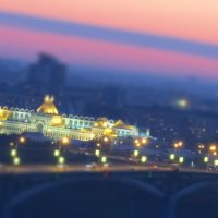 закат вечернего города :: Александр Пропажин