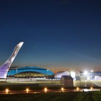 Олимпийский парк вечером :: Антон Леонов