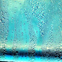 Капли дождя на стекле :: Валерия 