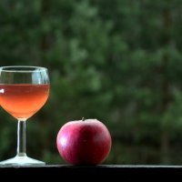 Яблочное вино :: Виктор Бельцов
