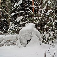Снежные человеческие скульптуры людей. :: Валерий. Талбутдинов.