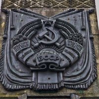 Герб на площади победы в Минске. :: Max Gorbachev